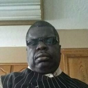 Meet your Posher, Henry